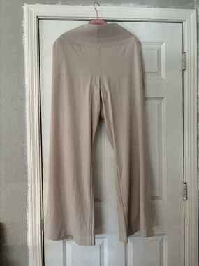 Athleta Wide-Leg Pants in Light Taupe